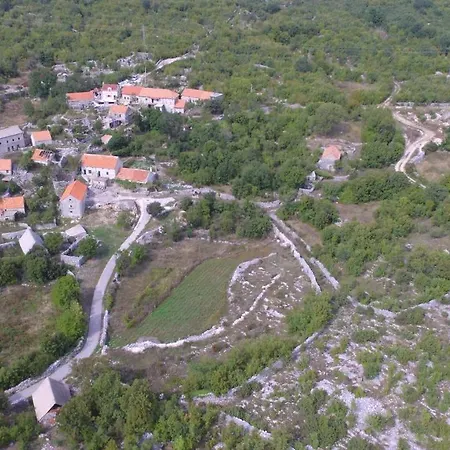 빌라 Mons Sarici (Split-Dalmatia)